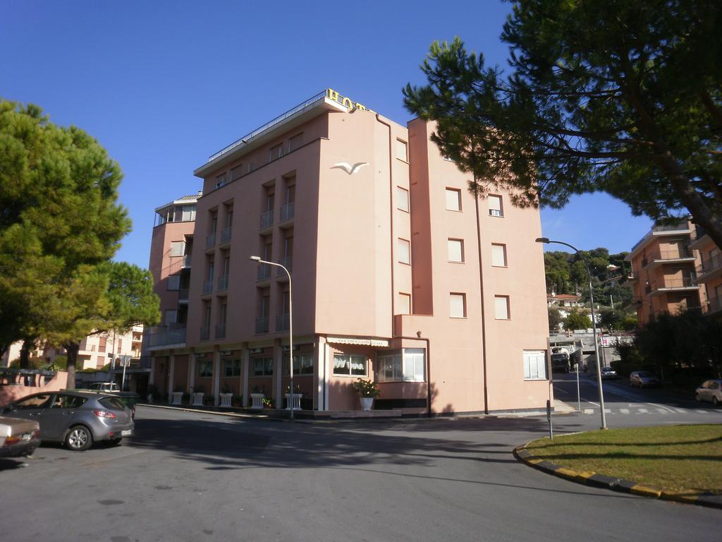 Hotel I Due Gabbiani Citr 9006 Marina dʼMarina dʼAndora المظهر الخارجي الصورة