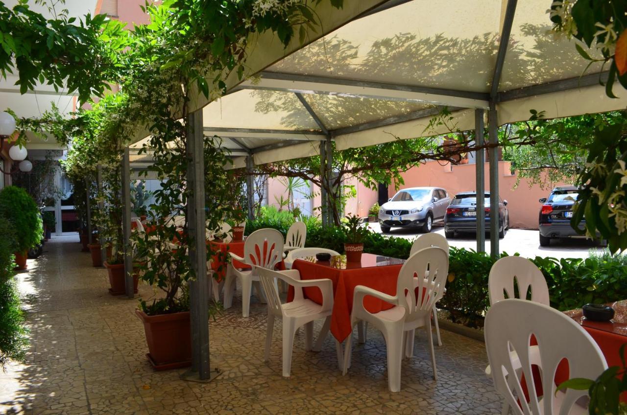 Hotel I Due Gabbiani Citr 9006 Marina dʼMarina dʼAndora المظهر الخارجي الصورة