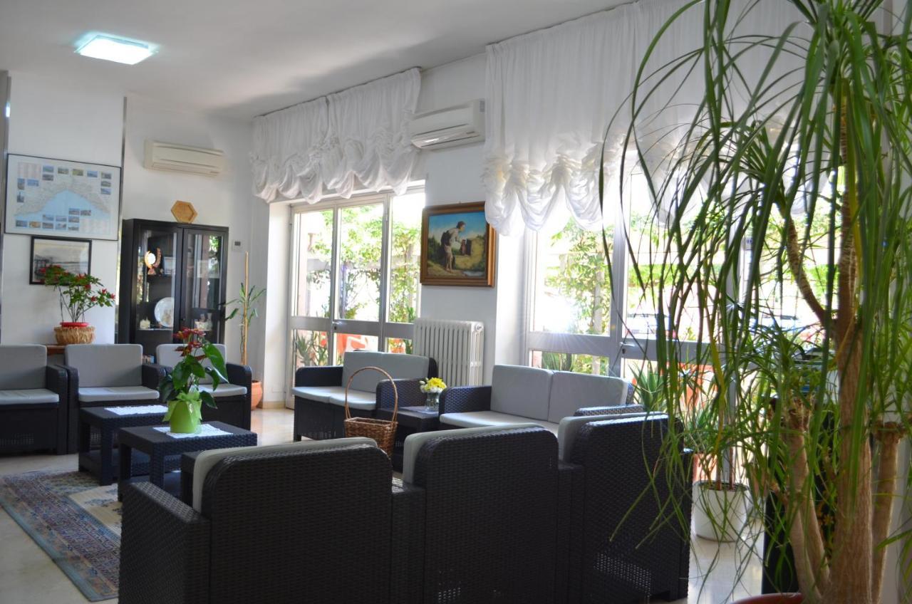 Hotel I Due Gabbiani Citr 9006 Marina dʼMarina dʼAndora المظهر الخارجي الصورة