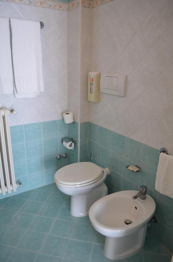 Hotel I Due Gabbiani Citr 9006 Marina dʼMarina dʼAndora المظهر الخارجي الصورة