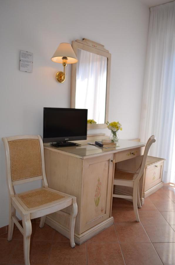 Hotel I Due Gabbiani Citr 9006 Marina dʼMarina dʼAndora المظهر الخارجي الصورة