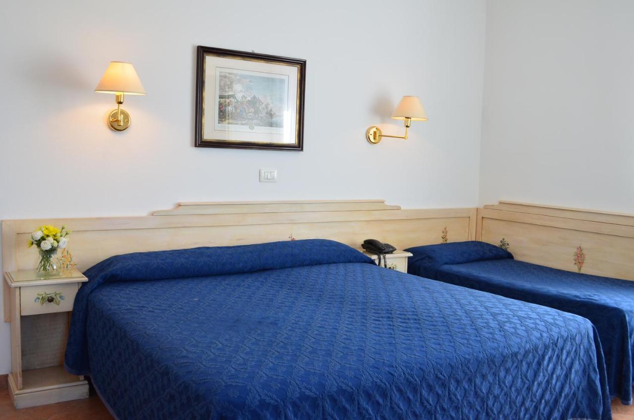 Hotel I Due Gabbiani Citr 9006 Marina dʼMarina dʼAndora المظهر الخارجي الصورة